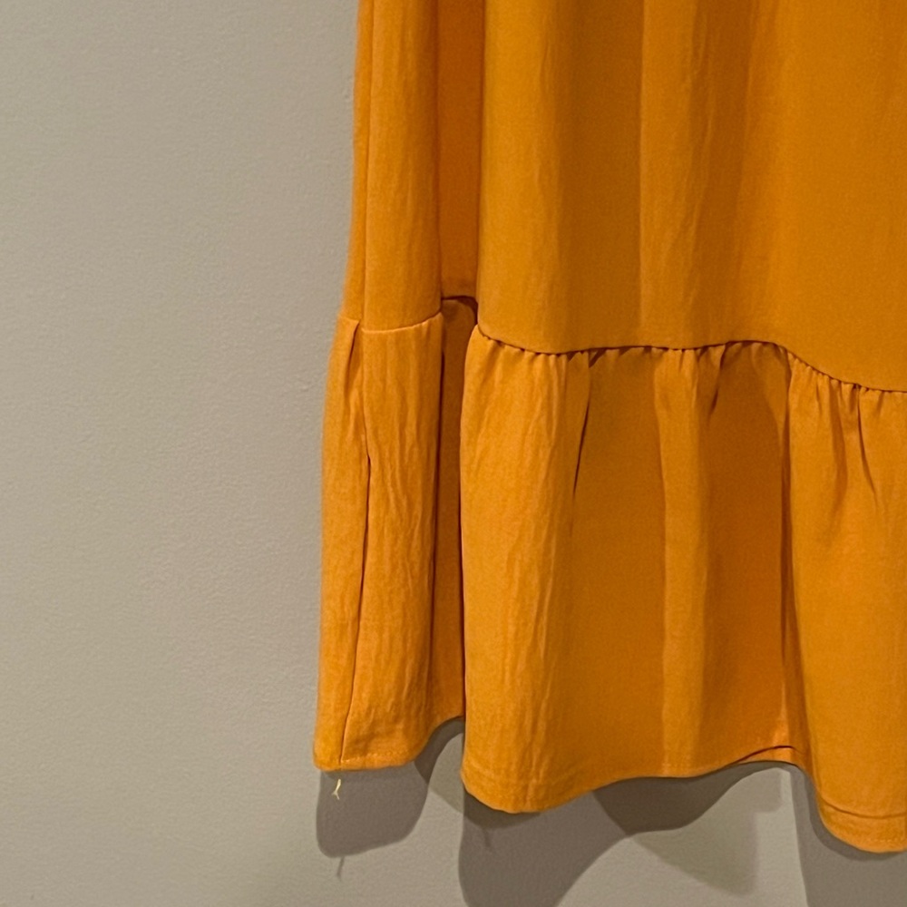 NWT Mustard colored babydoll dress with pockets comfy - Picture 3 of 7